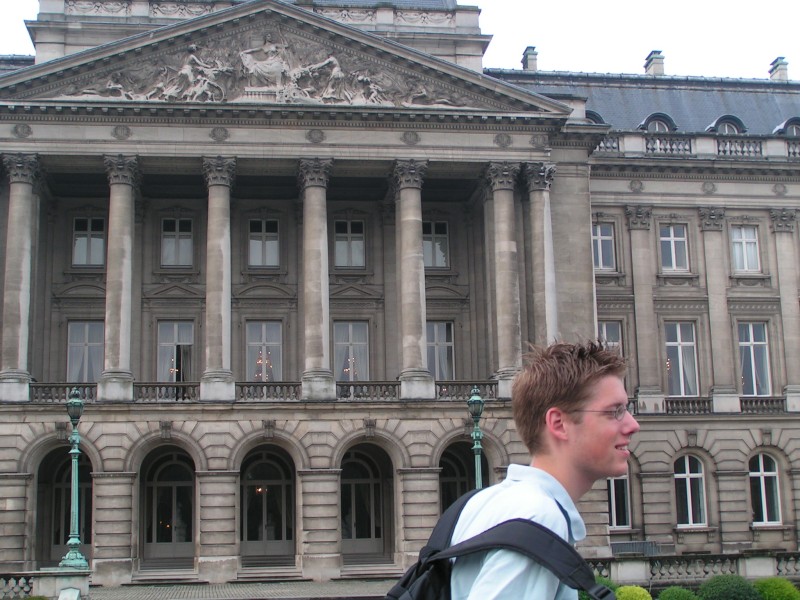 <b>Day 2 - EBTM04 visits the King... </b><br />Here's Chiel in front of the Royal Palace.