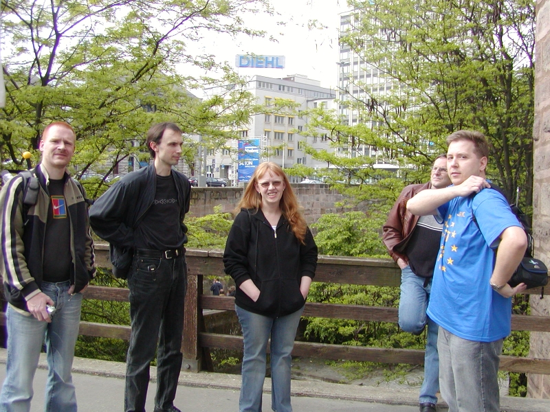 <b>Meetingpoint</b><br />Seeing the others for the first time. Haemoglobin, Simplyxred�, Simplyxred, Kassen-Jackl and J.R.K.