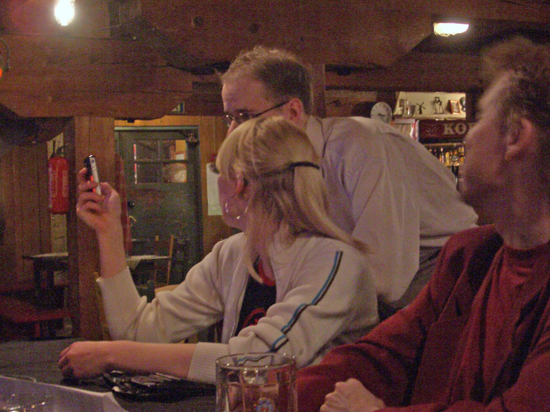 imleH asked for help using her cell phone, avij went to the rescue ;)
