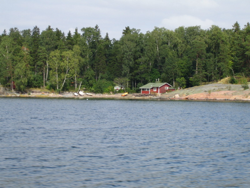 a sommercottage? A view from the boat during the 