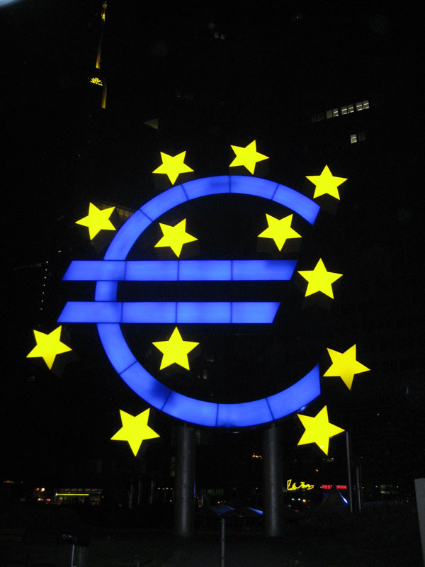ECB-sign by night