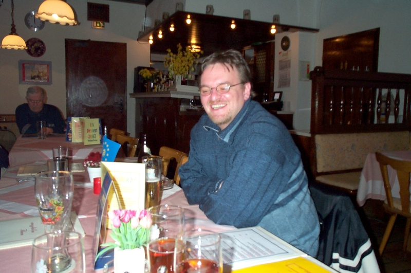 grob-e is still alone of this side of the table