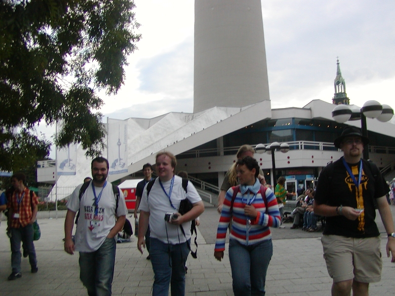 Time to move on. B100W11, Wisi, Jenny&me and Onkelolf in front.