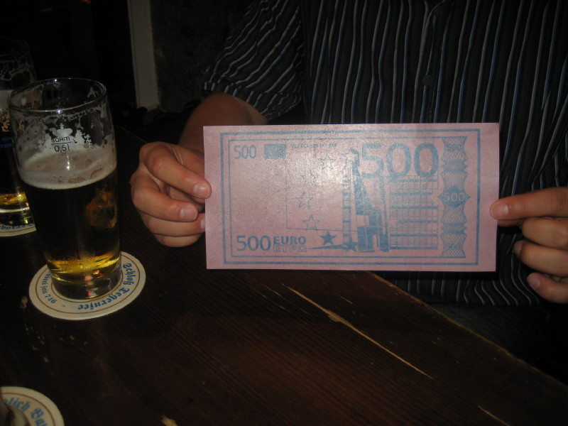 beer and a 500 Euro note (present of MuenzMuc)
