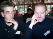 FR : de gauche � droite : Fons & Haemoglobin s'appitoyent sur le sort des EBTers fran�ais : comme c'est dur d'�changer des euros dans un pays o� l'argent est un sujet tabou !<br>GB : from left to right : Fons & Haemoglobin are desperate : 