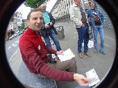 mr.euro collects some money
