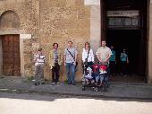 03-05-2009:The group near the entrance of the churc of San Sisto - From left: sen-chuan's son, Claudio_vda, fil82, sen-chuan and her second son, giulcenc and his son