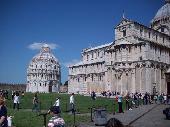 03-05-2009:The baptistery and the cathedral