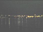 Blick �ber den Rhein nach Mainz-Kastel, in der linken H�lfte des Bildes die Rheinbr�cke, rechts von der Mitte das Schiff