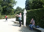 (--), Licht&Feuer photografing himself, Haemoglobin