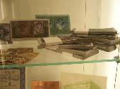  old banknotes (money museum)