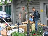 is there something for us? / gibt's etwas f�r uns dabei?