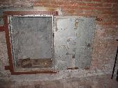 safe (empty)