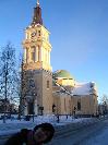 Cathedral of Oulu. Yes, my girlfriend is really very cute.