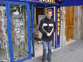 fons was succesful again changing some money