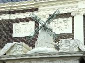 statue of the Lakenhal