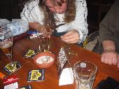 MM8_NL (Tanja) zoekt naar munten voor de verzameling / MM8_NL (Tanja) looking for coins for the collection
