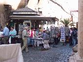The most relevant places in Vatican, in the EBT-tracker's mind: the newspapershop...