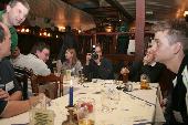 Im Restaurant (yli, helge, grob-e, sarah, trb, LoW-=*CRC*=-, fons)
