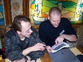 FR : j3paris et Haemoglobin discutent du plan d'acc�s au lieu de rendez-vous : les places de parking au centre de Paris sont ch�res et rares !<br>GB : j3paris and Haemoglobin are discussing the access plan to the meeting point : Central Paris is not the most appropriate place for finding a parking place.
