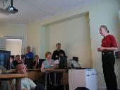 Antsla presenting an interesting lecture of diffusion. At least Airis, JiiPee72, Akiky, Hoppa, Henriika, Prynde and Elmo (hiding) are listening.